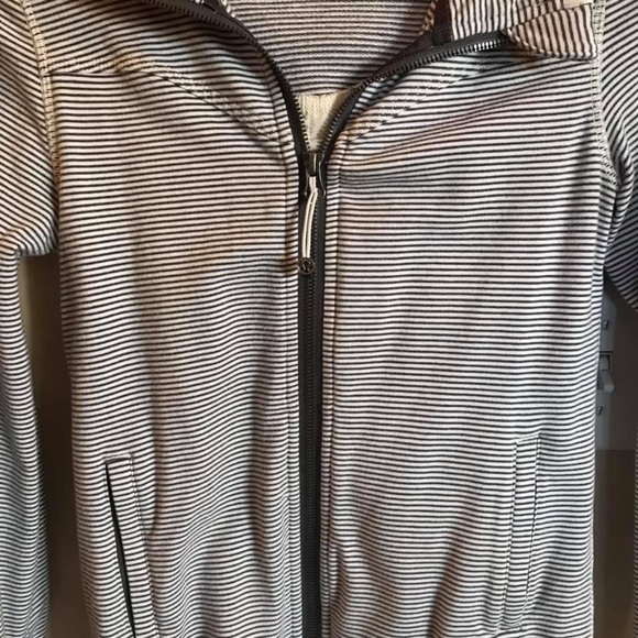 Lululemon Fleece Hoodie - Picture 3 of 7